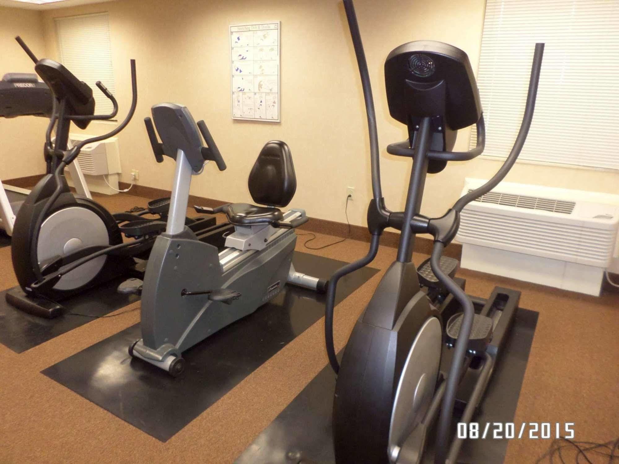 Quality Inn Каслтон Экстерьер фото